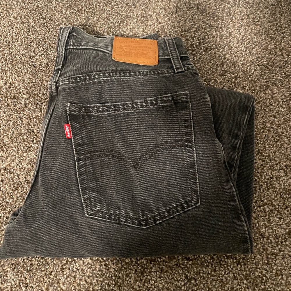 Black Baggy Dad Levi Jeans